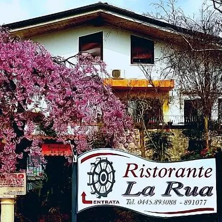 Hotel Ristorante La Rua Carre